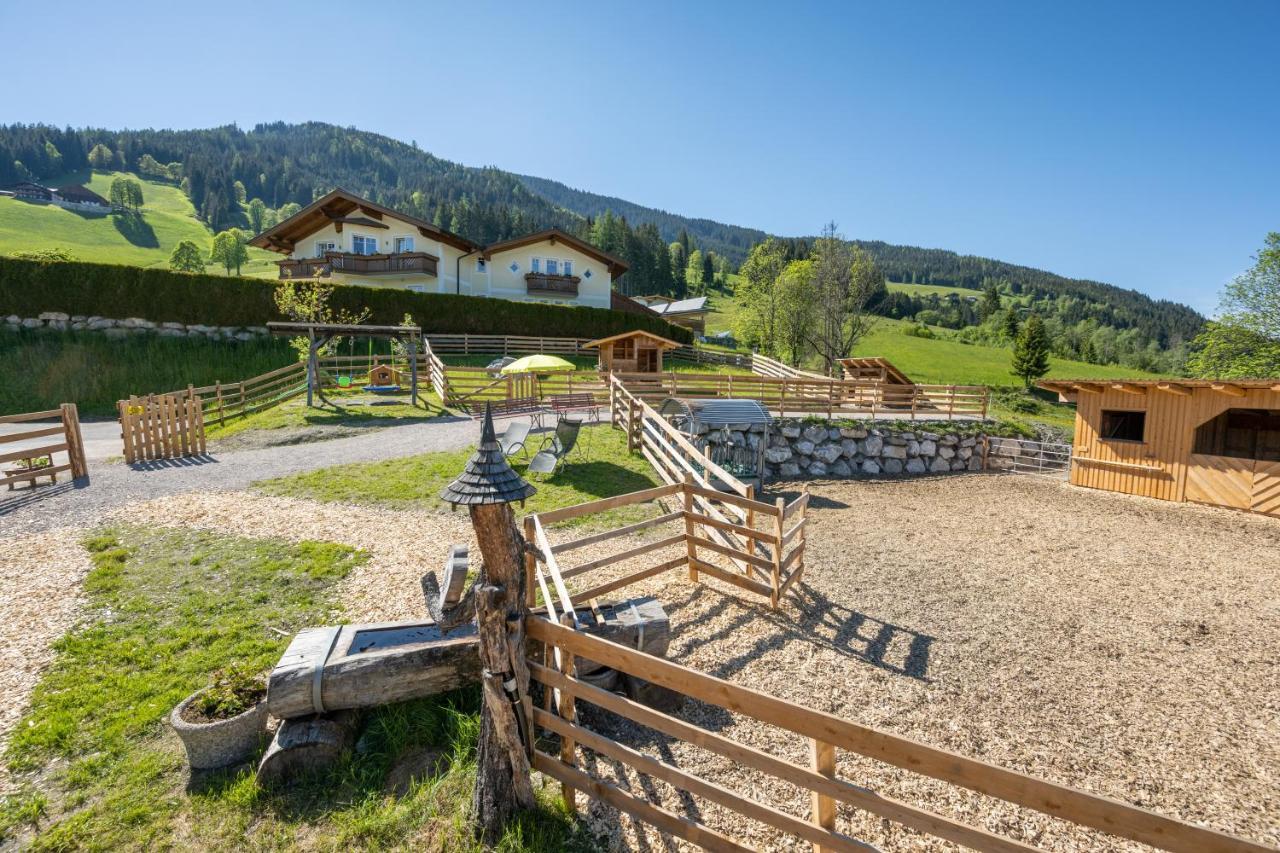 Parchenbauernhof Horner Hotel Flachau Exterior foto